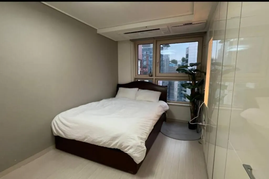 #Hotel #Cozy #Gangnam #Metroarea #Highfloor #Airportbus #Downtown #Gangnamdaero Seoul South Korea